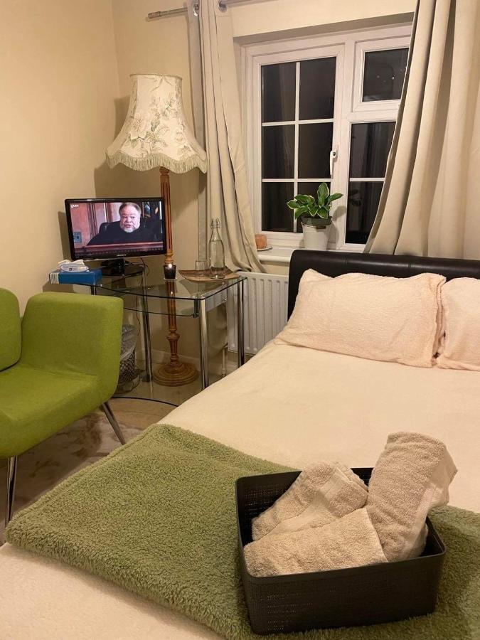 Cozy Homestay Croydon Bagian luar foto