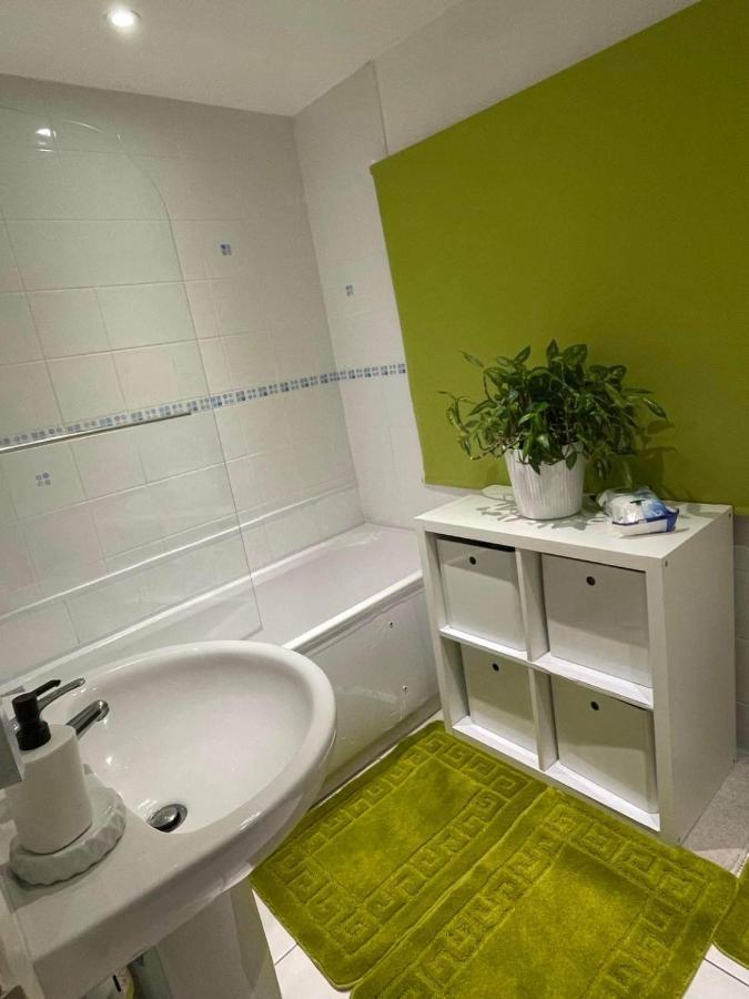 Cozy Homestay Croydon Bagian luar foto