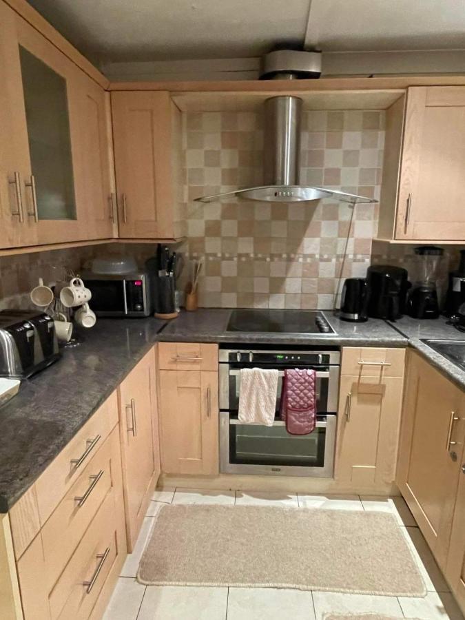 Cozy Homestay Croydon Bagian luar foto